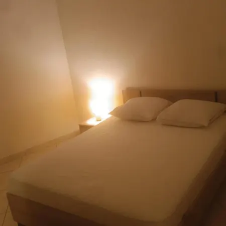 Spatieux T2 Avec Piscine Apartment *